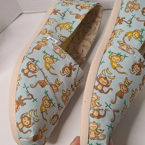TOMS Monkey Bananas Ortholite Shoes size 7W NWT - Picture 7 of 13